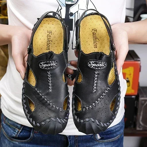 Genuine Leather Sandals Men's Comfortable Slipper Summer Man Sandals 2024 Trending Man's Leather Sandal Designer Men's Shoes